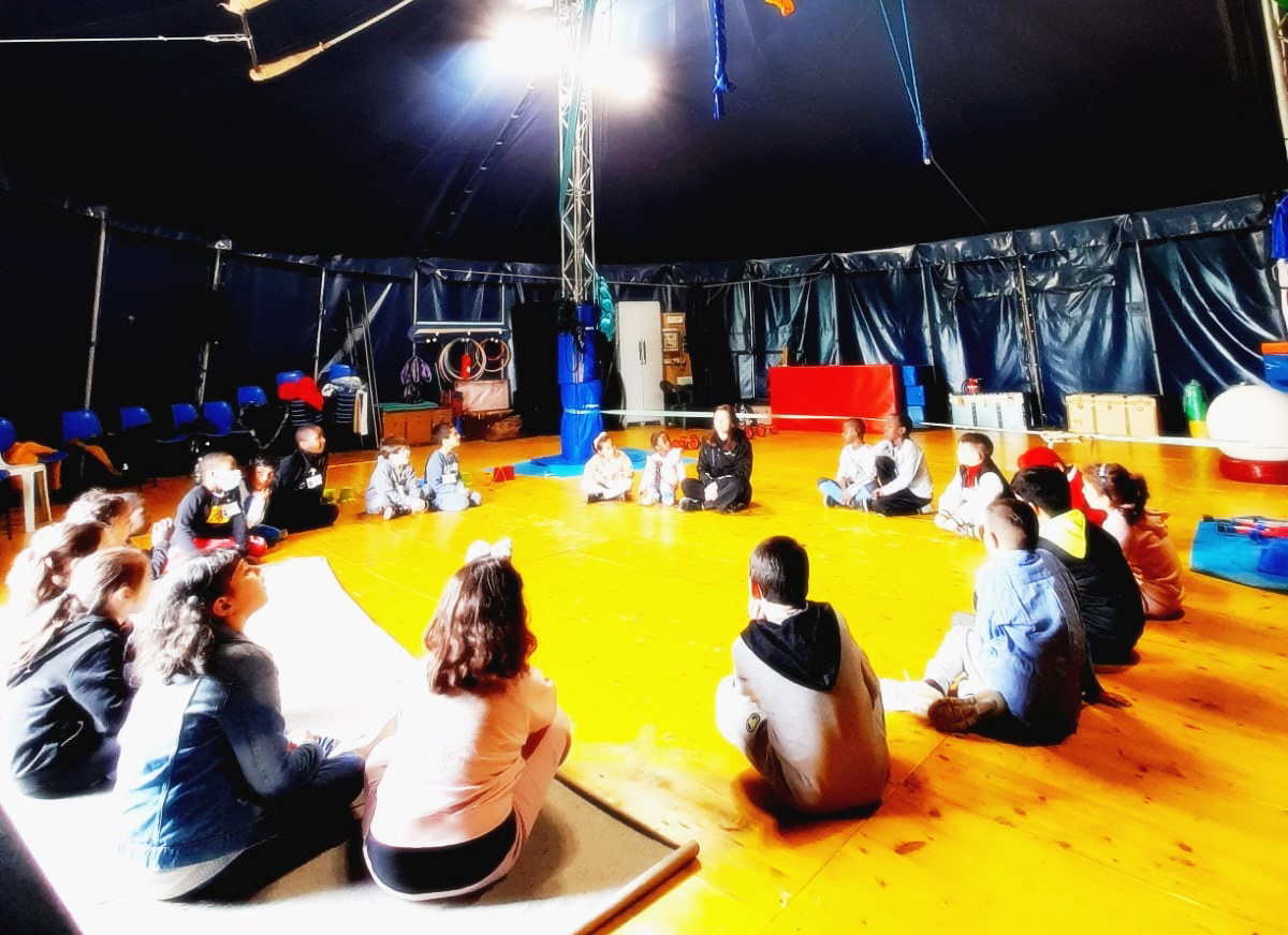 foto studenti al circo